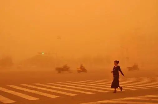 強沙塵天氣對我國環境空氣質量帶來嚴重影響，空氣質量監測站大有用處！